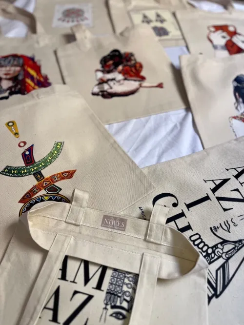 Tote bags