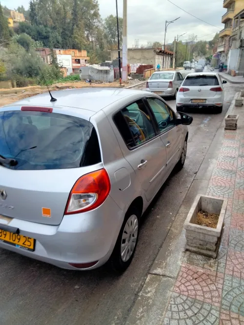 Renault Clio 3 2009 Exception