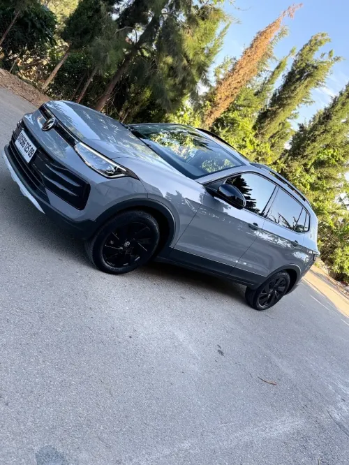 Volkswagen Tharu XR  2025 Blac