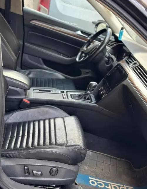 Volkswagen Passat 2018 R Line