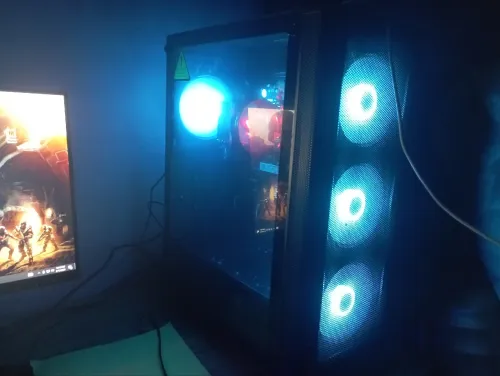 Pc gamer ركب والعب