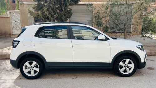 Volkswagen T-Cross 2025 Life