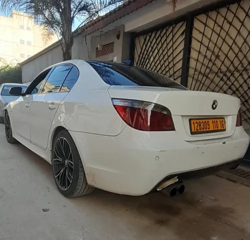 BMW Série 5 2010 