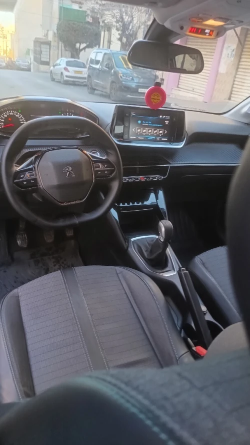 Peugeot 208 2022 Allure