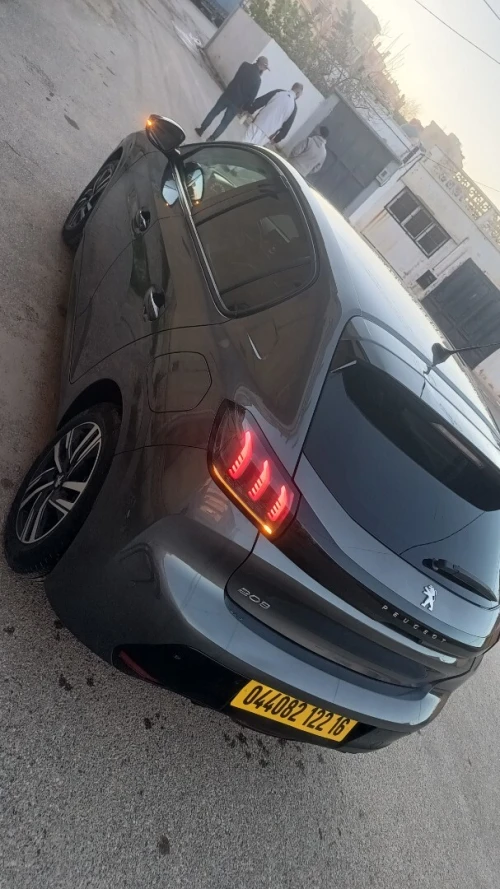 Peugeot 208 2022 Allure
