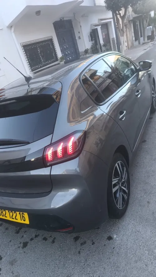 Peugeot 208 2022 Allure