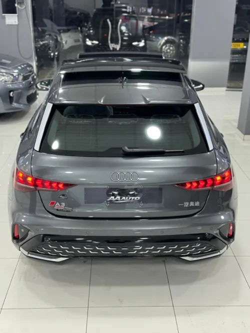 Audi A3 Sportback 2026 Flying spur Edition Premium + Pack Lux 