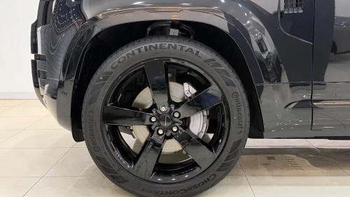 Land Rover DEFENDER P300 2026 X. DAYNAMIC BLACK