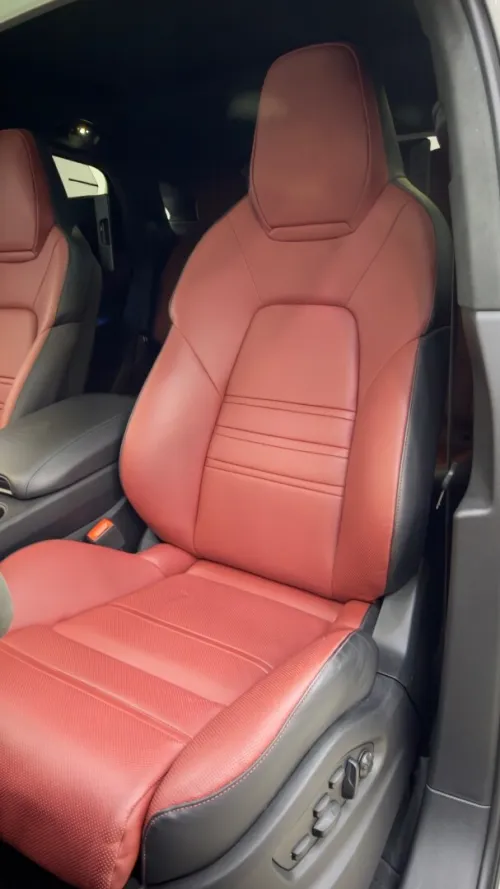 Porsche CAYENNE 2025 GTS V8