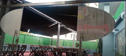Tinda et bâche pour locaux et maison 