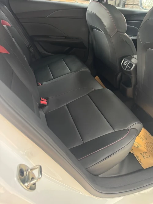 MG 5 2025 Luxury