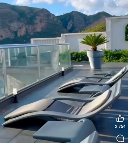 Transat et chaise longue