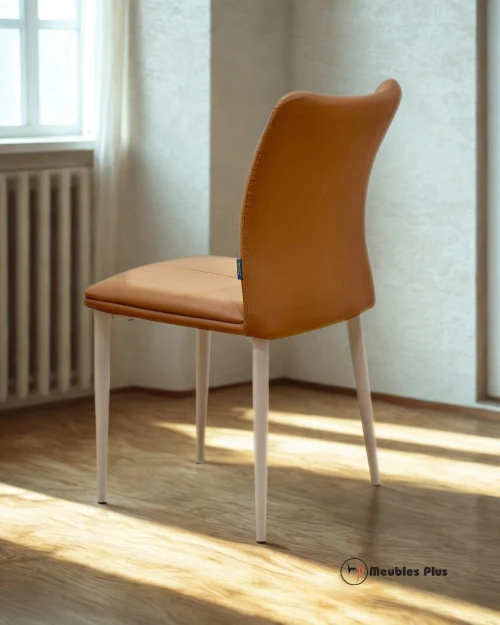 TABLE DE CUISINE AVEC 6 CHAISES