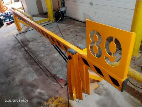 Réparation maintenance et installation porte sectionnelle porte raide porte PVC Sas d'étanchéité