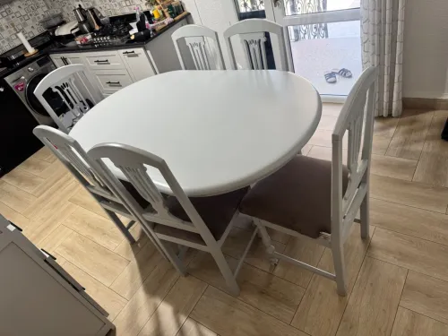 Table a manger 6 chaises
