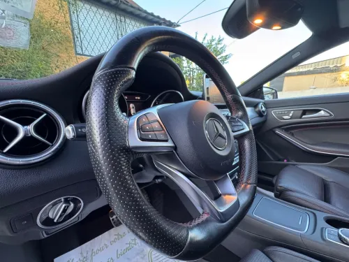 Mercedes CLA 2017 Coupé Exclusif + AMG 