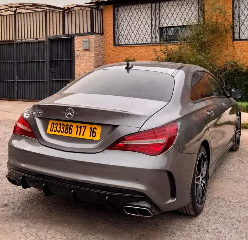 Mercedes CLA 2017 Coupé Exclusif + AMG 