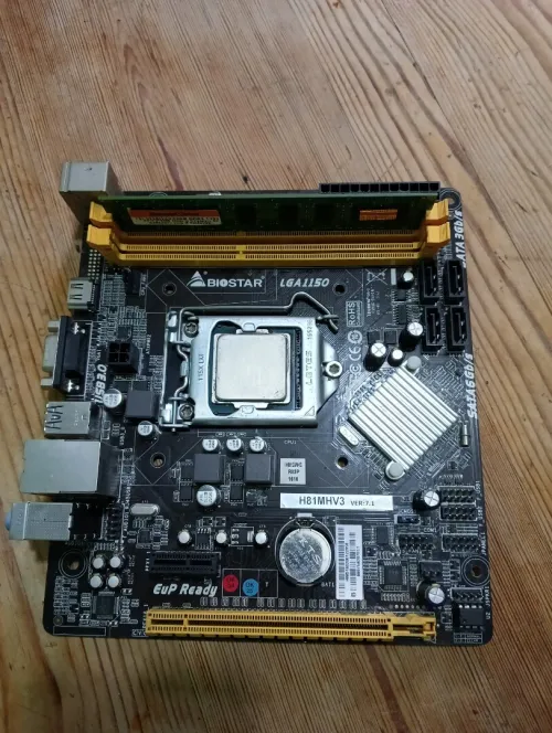 Cart mer biostar h81 en pann + ram 2 gb
