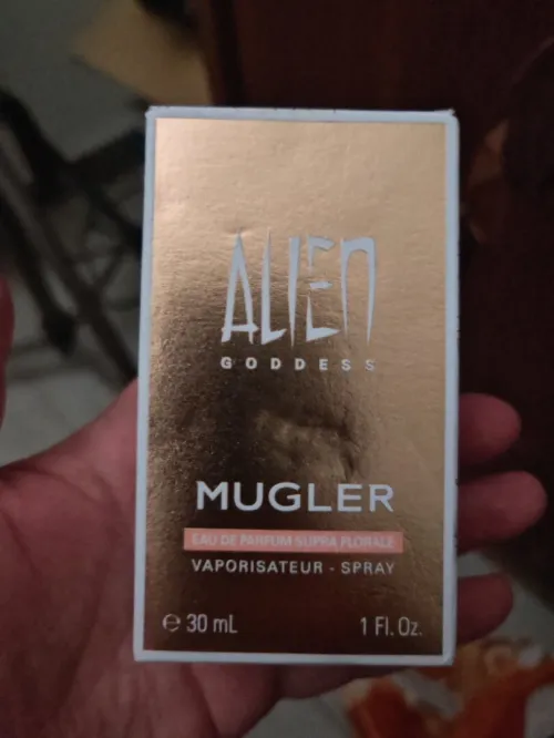 Parfum Alien 