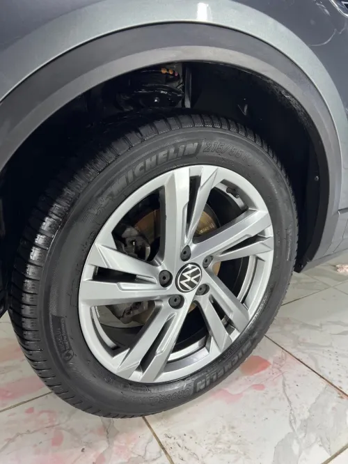Volkswagen T-Roc 2023 R-Line 