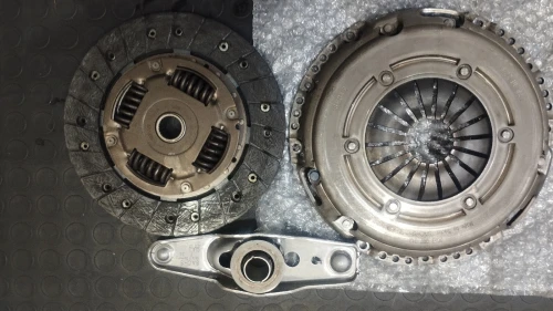 Kit embrayage (disque plateau butée)