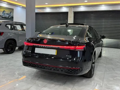 Volkswagen Passat 2025 R Line