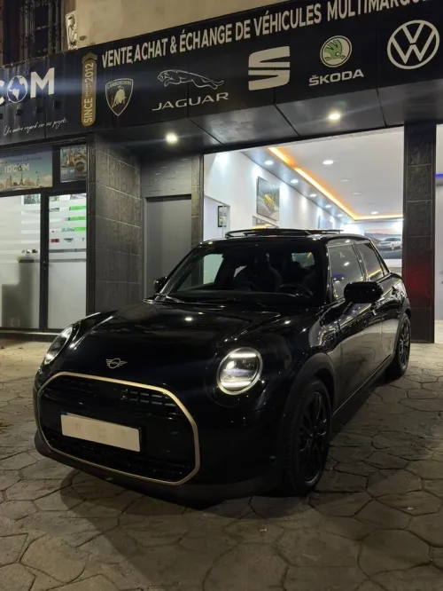 Mini Cooper 2024 Sport Luxury