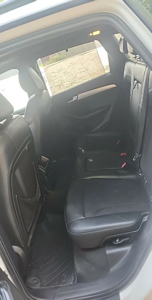 Audi Q5 2012 Off Road