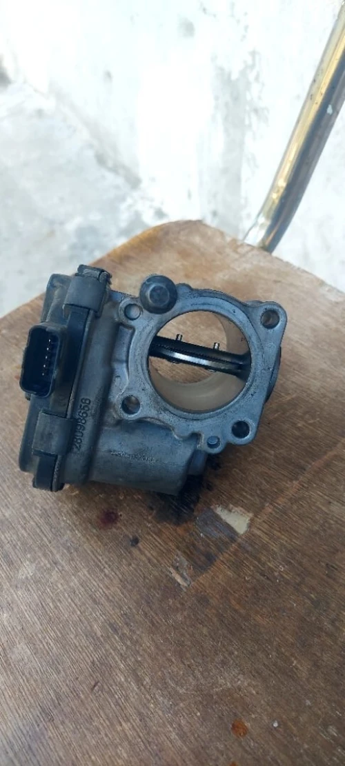 Bloc et pièces moteur 1.6 hdi un seul arbre à cames