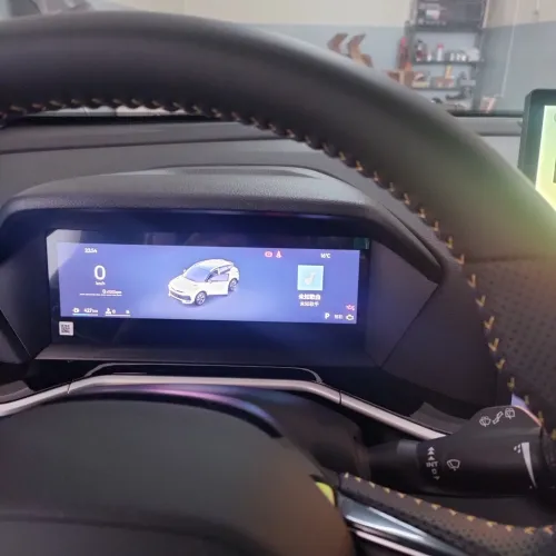 Geely Coolray 2025 