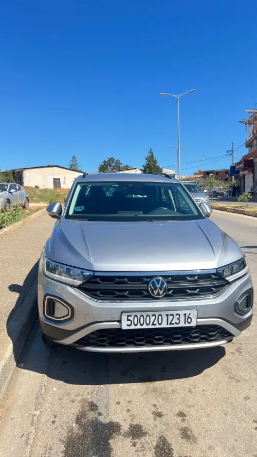 Volkswagen T-Roc 2023 Life