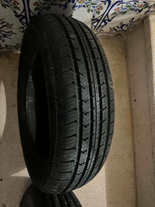 pneu 165/60r14 et pneu 165/65r14