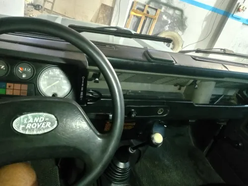 Land Rover Defender 1991 90 SW