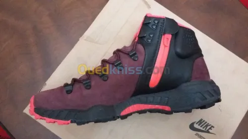 NIKE ACG ZOOM MERIWETHER