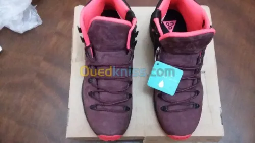 NIKE ACG ZOOM MERIWETHER