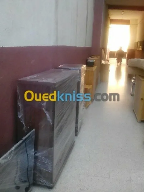 DÉMÉNAGEMENT& TRANSPORT MANUTENTION .