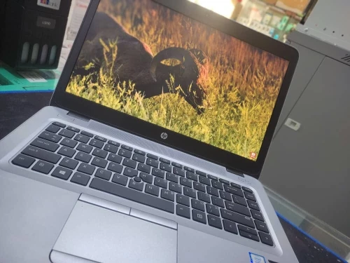 HP ELITEBOOK  840 G3 I7 6600U