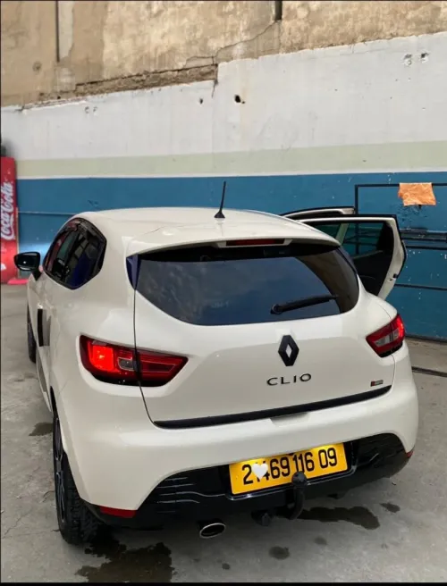 Renault Clio 4 2016 Ivory