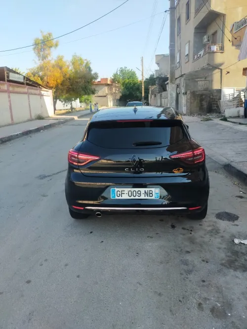 Renault Clio 5 luticia 2022 Luticia