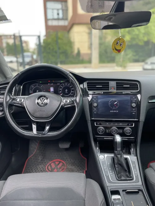 Volkswagen Golf 7 2018 R-Line