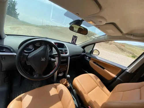 Peugeot 207 2012 