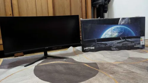 Ecran matos 180hz curve