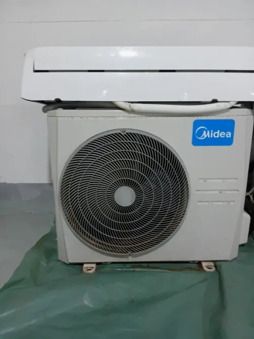 Vend climatiseur 24000 btu Midea