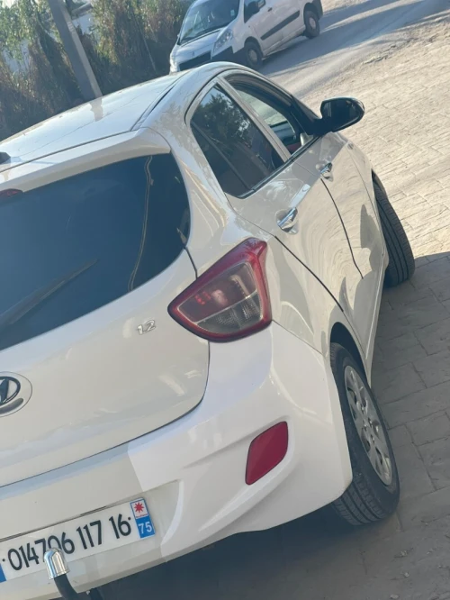 Hyundai Grand i10 2017 La tout options