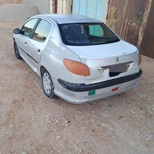 Peugeot 206 2008 سيدو