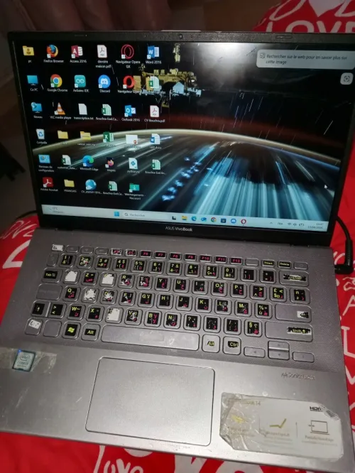 Asus vivobook 14