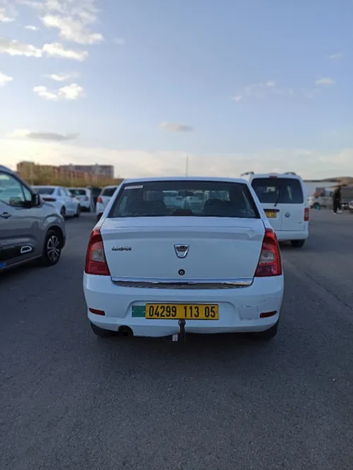Dacia Logan 2013 La toute option