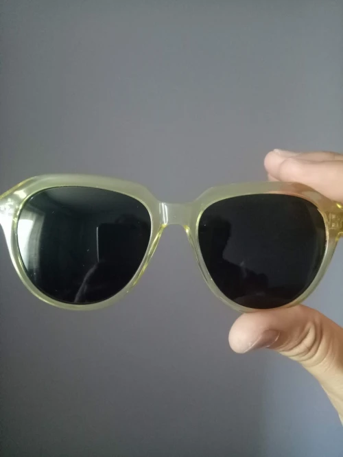 Lunettes de soleil femmes 