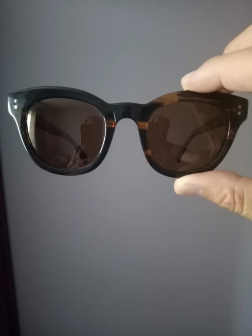 Lunettes de soleil femmes 