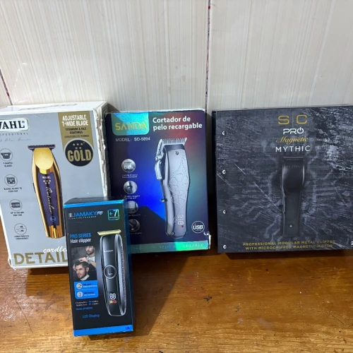Lot de tondeuses professionnelles rechargeables (Wahl, Sanda, SC Pro, Jamaky)